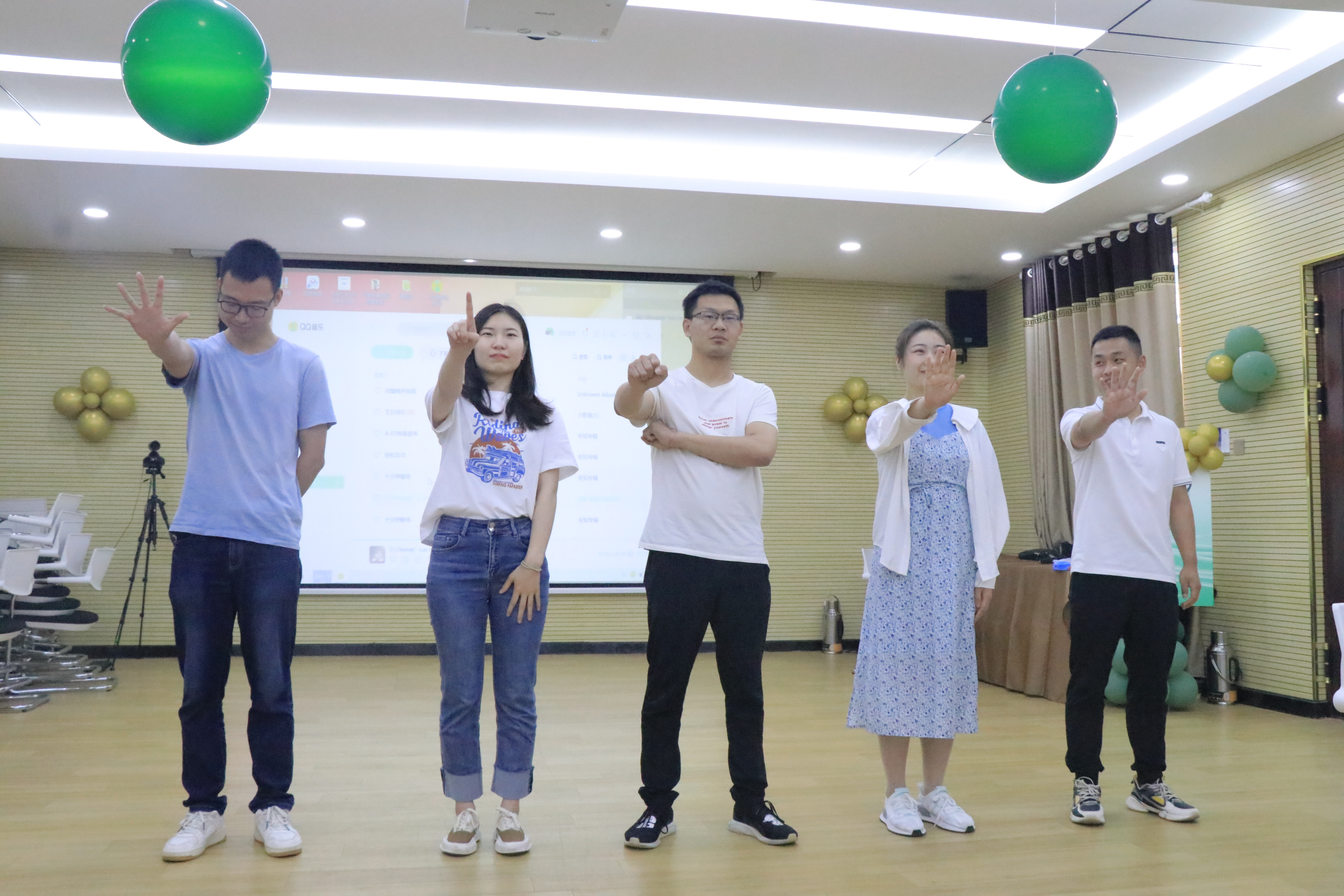彩虹多多官网-追求健康,你我一起成长