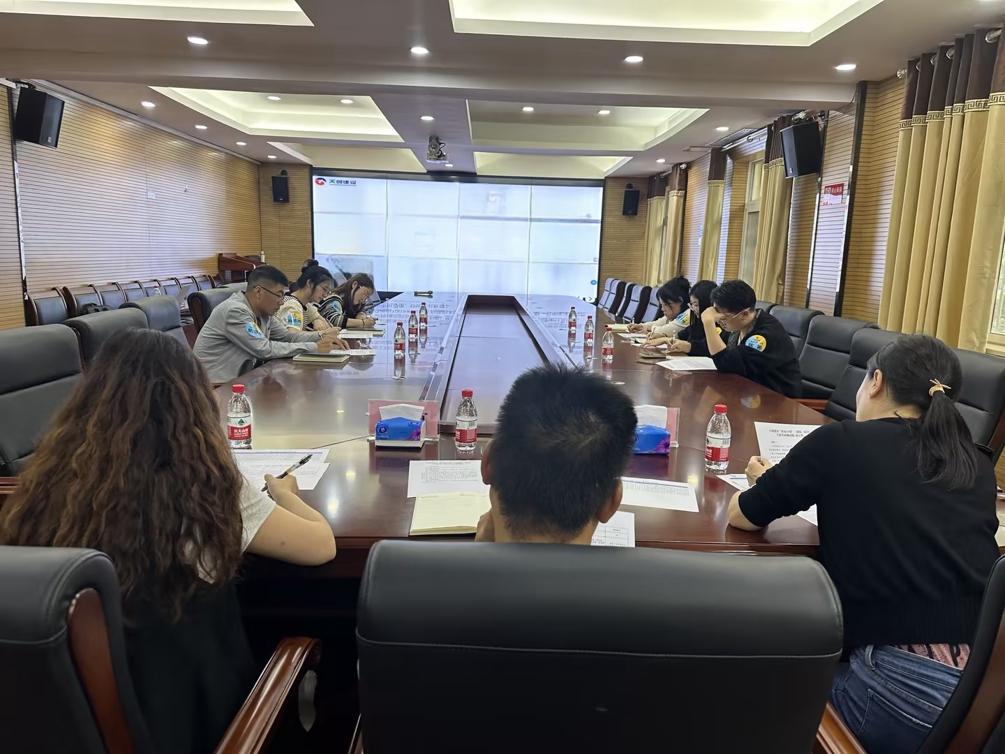 彩虹多多官网-追求健康,你我一起成长