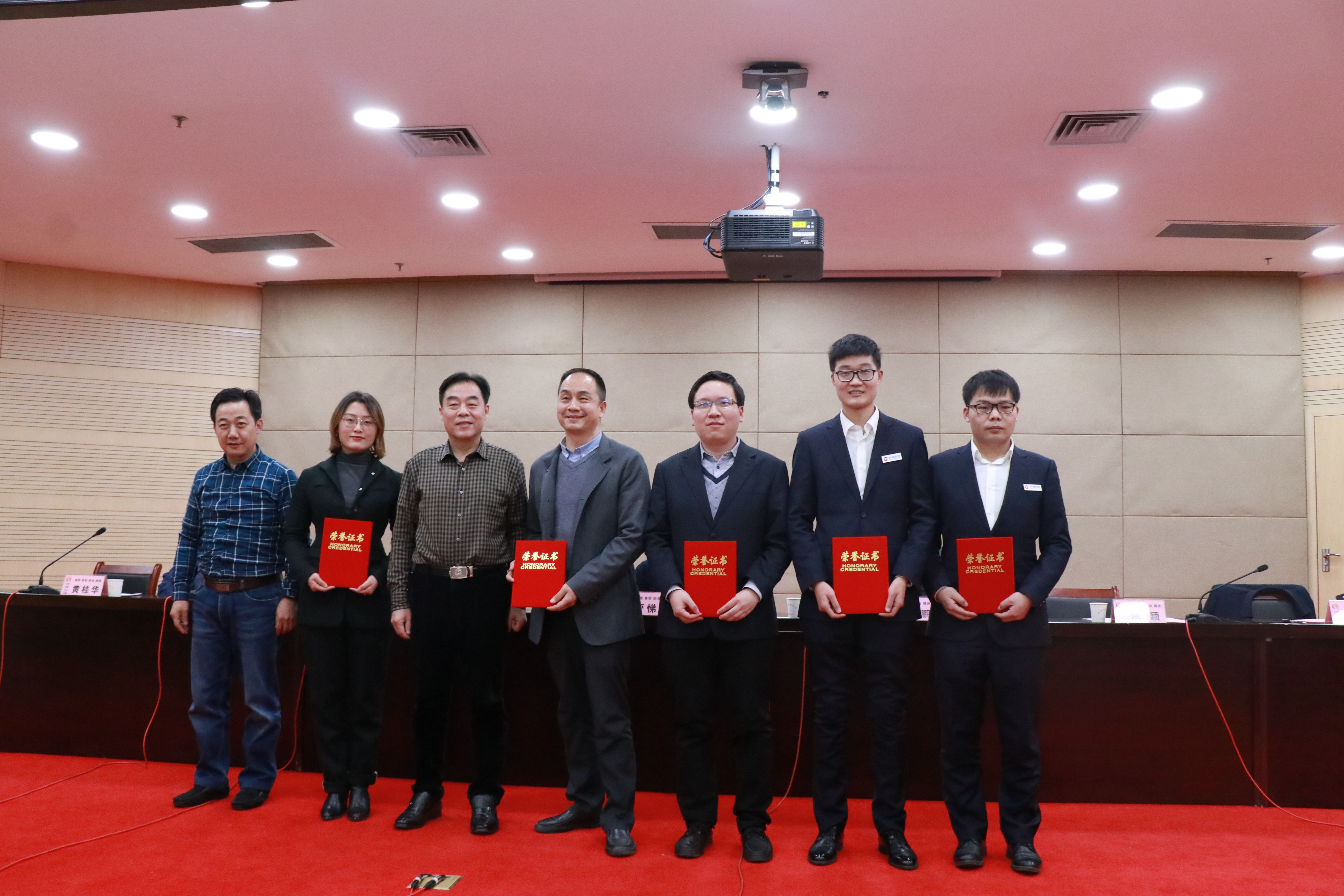 彩虹多多官网-追求健康,你我一起成长